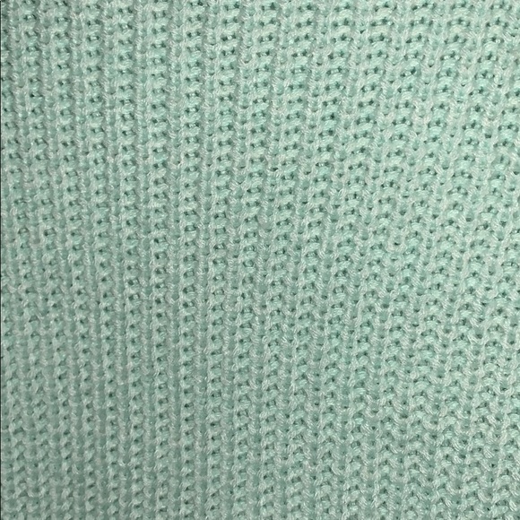 Sweater - Picture 5 of 5